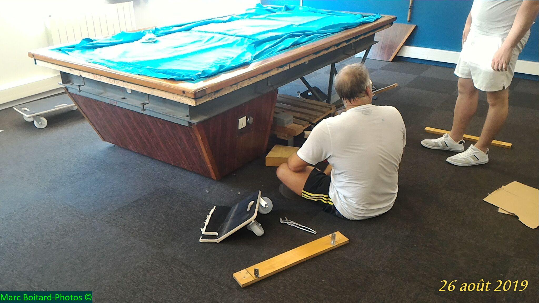 Soucis le plateau n'a pas supporté le billard Toulet et c'est le plus léger ...  (1,3 t)