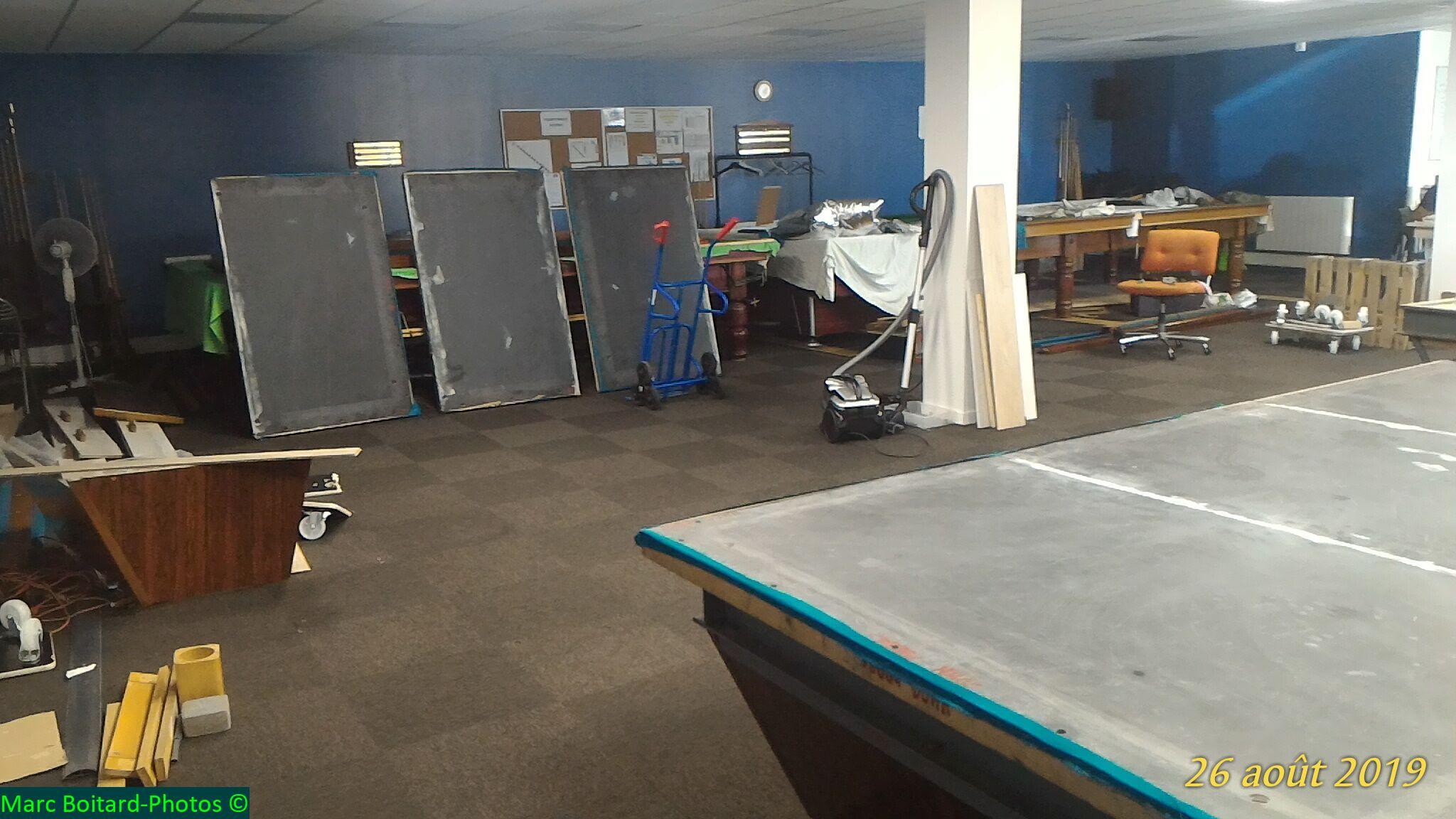 démontage des trois ardoises du toulet 2,80 (250 kg l'unité)